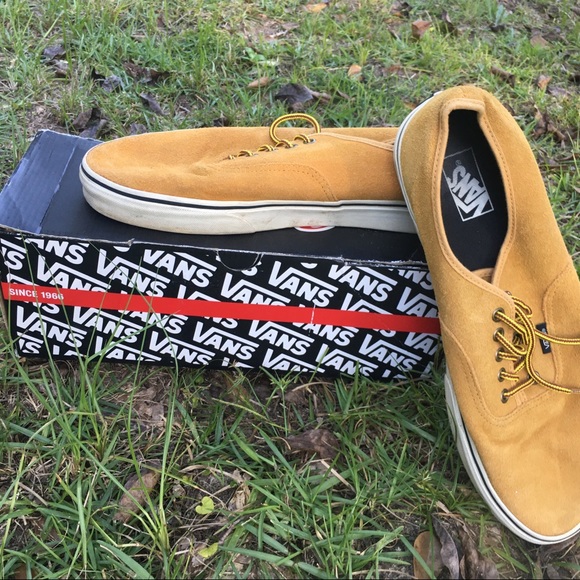 Vans - Picture 2 of 2